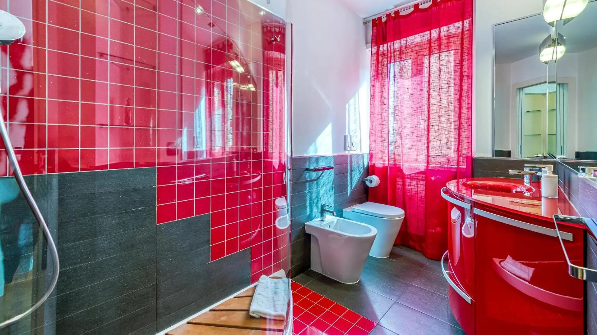 Trastevere, Raffinato E Silenzioso Angolo Rome Apartment